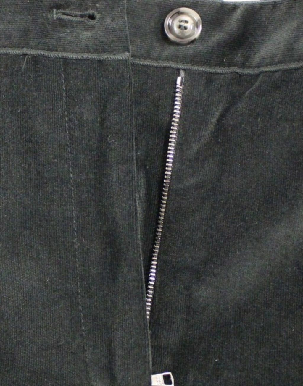 Dark green cotton shorts pants
